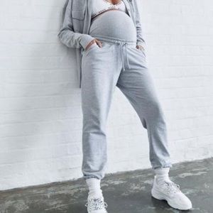 Maternity joggers